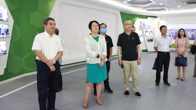 云南省供銷社監(jiān)事會主任金彥帶隊(duì)考察浙農(nóng)