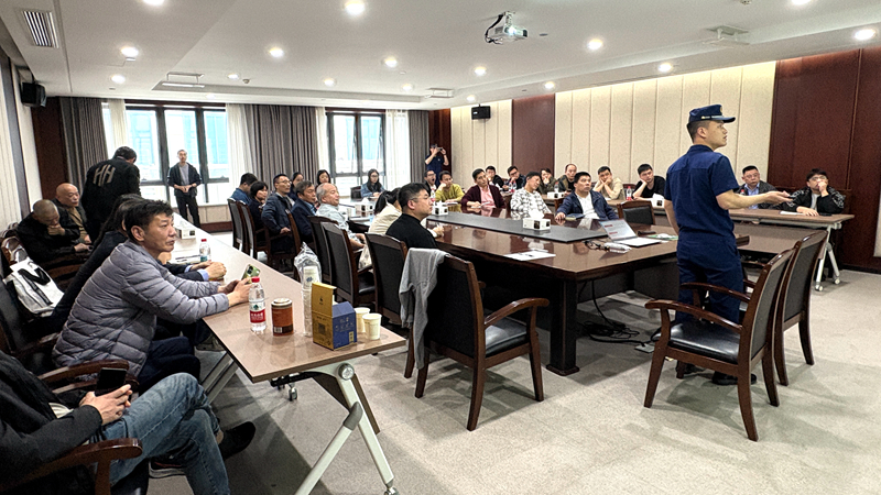 華通商貿(mào)聯(lián)合柯橋區(qū)供銷社開展安全培訓(xùn)